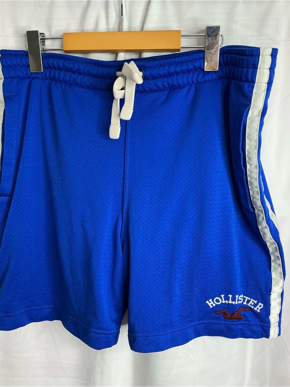 2319 - Men’s Hollister Mesh Athletic Shorts - Blue - Size Small